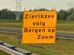 Bergen op Zoom in plaats van Zierikzee op de borden